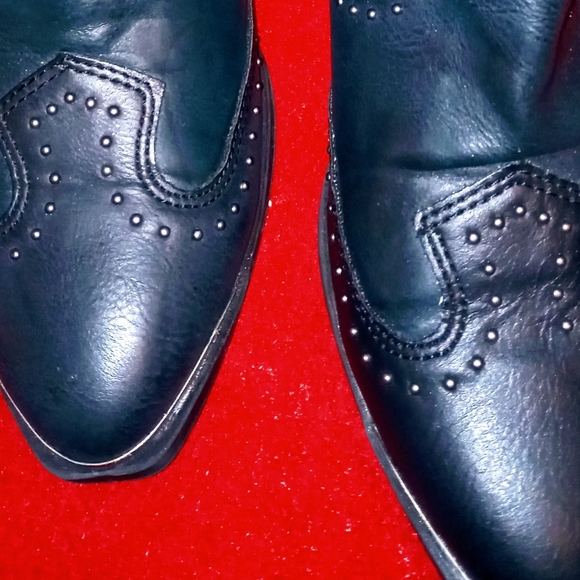 Universal Thread Cowboy Boots - Picture 3 of 8